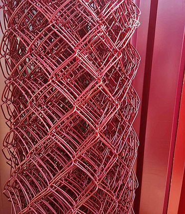 Сетка рабица в ПВХ 1.2 * 10 м яч 55*55 ф2.4 мм "Красный рубин", фото 2