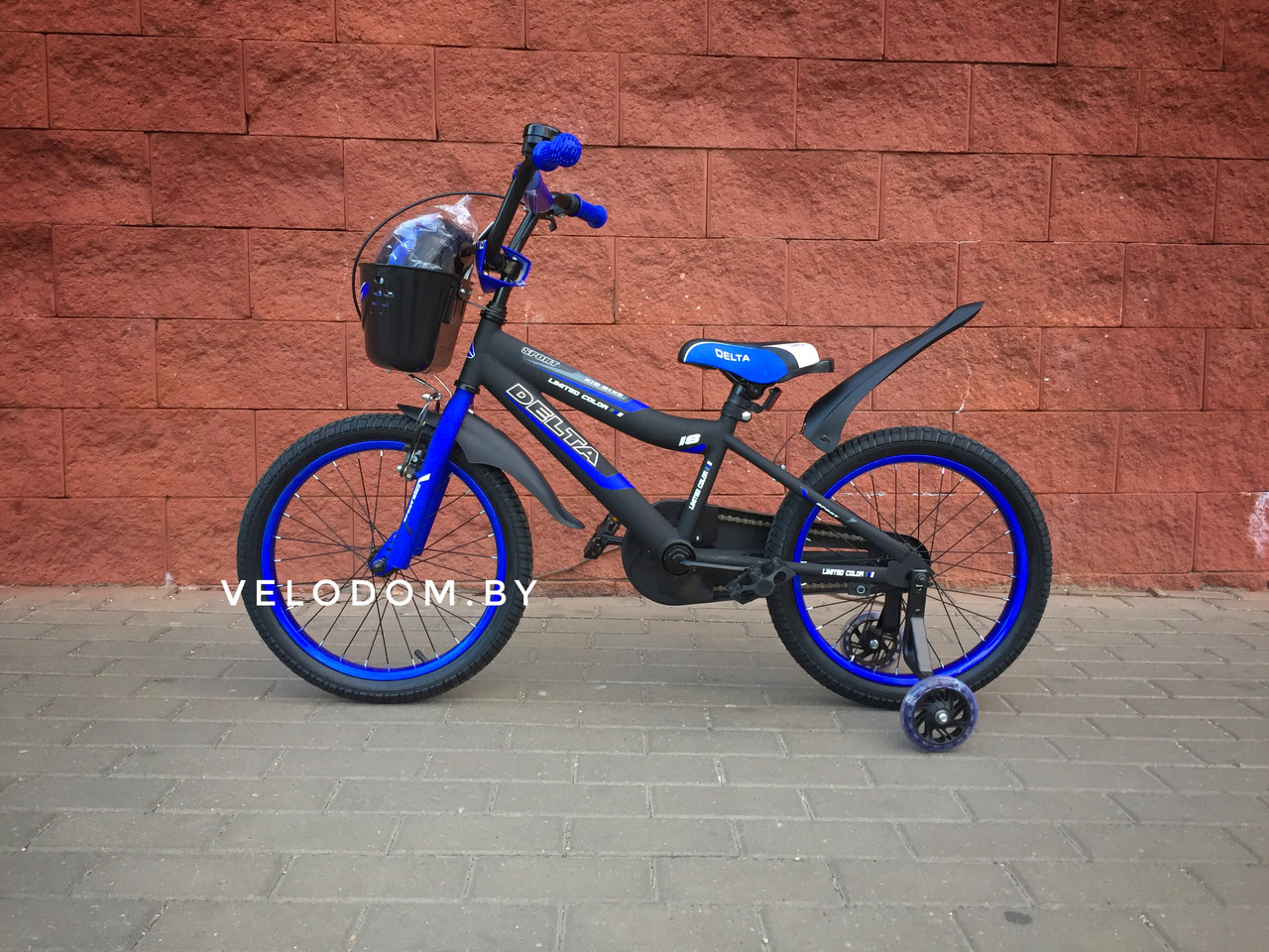 Delta Sport 18" черный/синий