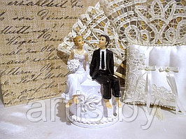 Фигурка-копилка на свадебный торт №38 (17 см)