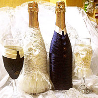 Оформление свадебных бутылок №3