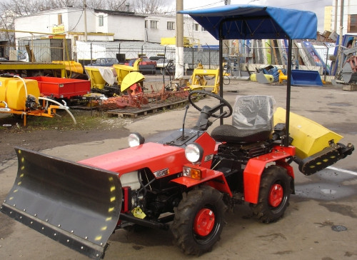 Мини-трактор Беларус 132Н (с двигателем Honda) - фото 5 - id-p7948029