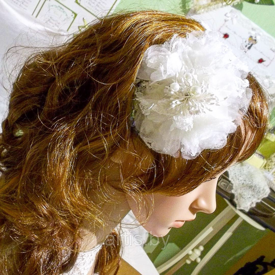 Свадебный цветок в волосы "Пион"