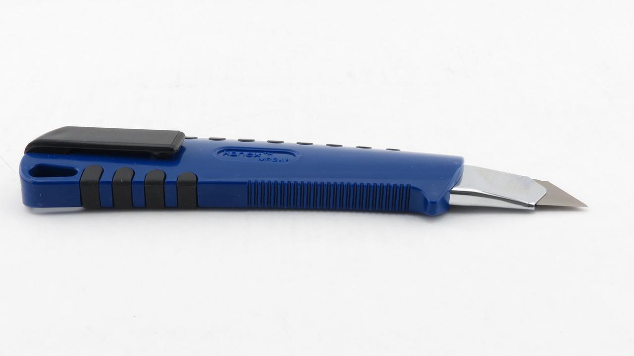 Нож канцелярский большой, 18 мм, KANEX MRG-18, метал.направляющие, лезвие из высокоуглеродистой стали(работаем - фото 2 - id-p113244673