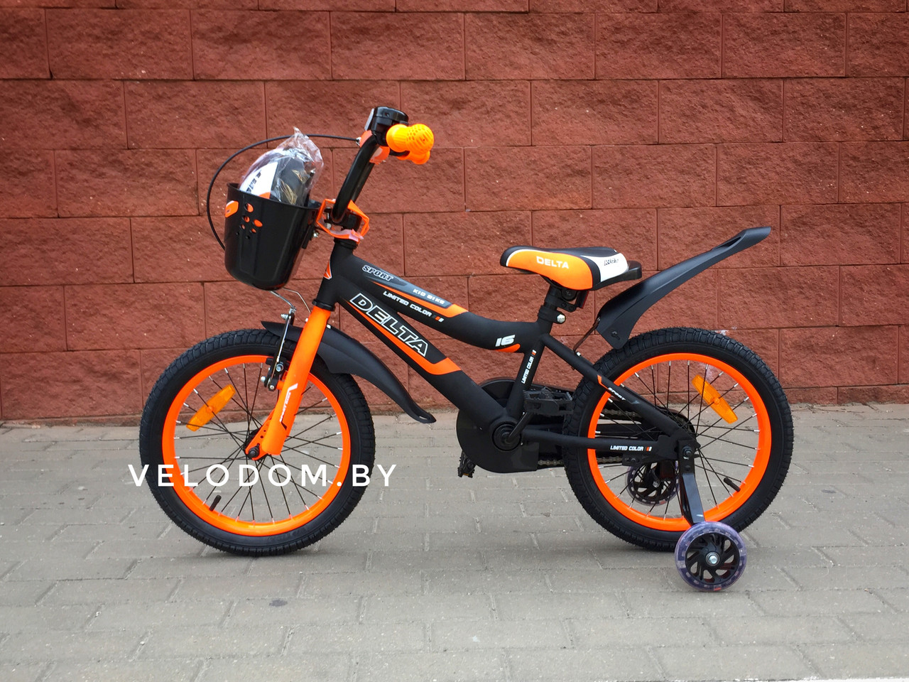 Велосипед детский Delta Sport 16" черный/оранжевый