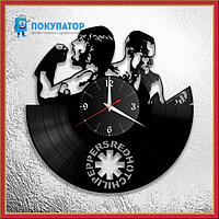 Оригинальные часы из виниловых пластинок "Red Hot Chili Peppers - 3". ПОД ЗАКАЗ 1-3 дня