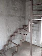 Каркас лестницы на двойном косоуре 3