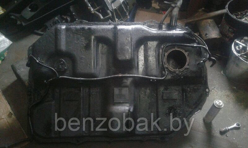 ТОПЛИВНЫЙ БАК БЕНЗОБАК MITSUBISHI GRANDIS 2.4 16V 2004 - 2012