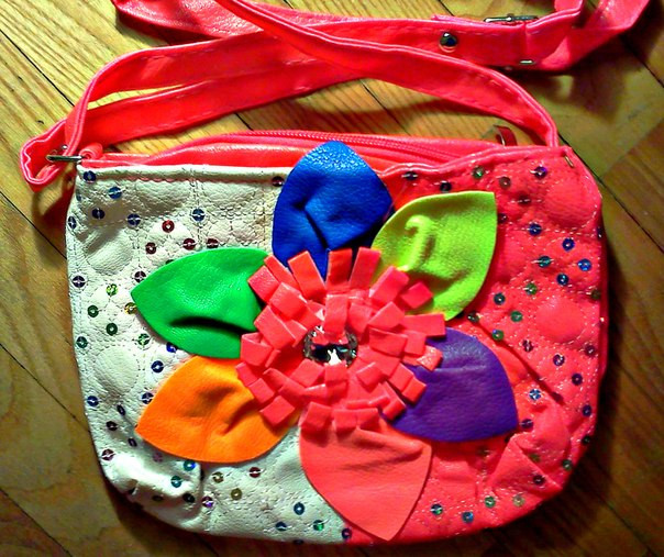 Детская сумочка с регулируемой шлейкой - фото 1 - id-p8104970