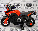 Детский электромобиль, мотоцикл RiverToys E222KX (красный) Yamaha, фото 2