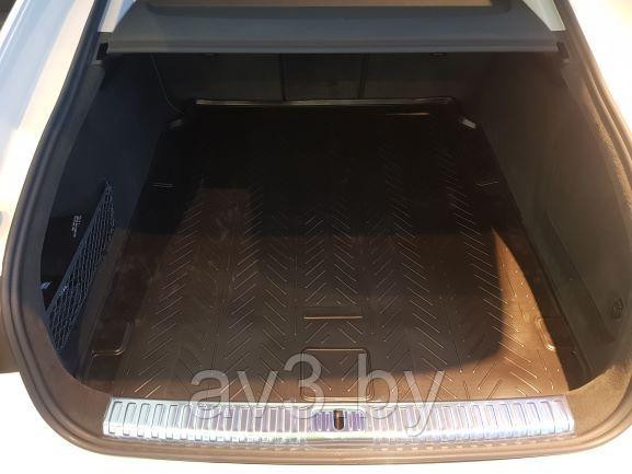Коврик в багажник Audi A7 C7 хетчбек 2010- / Ауди А7 С7 [71116] (Aileron)
