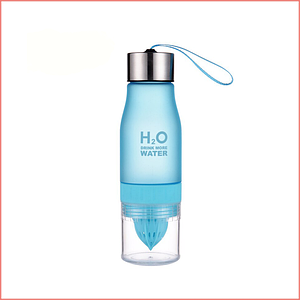 Бутылка с соковыжималкой H2O Drink More Water. NEW Лето 2019 Синий матовый цвет