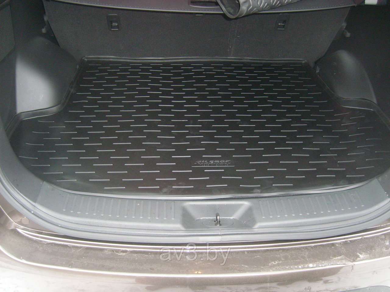 Коврик в багажник Kia Sorento 2 2012-, 5 мест / Киа Соренто (Aileron)