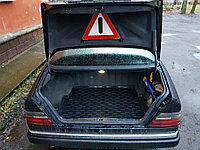 Коврик в багажник Mercedes-Benz E W124 (1984-1997) седан [72536] (Aileron)