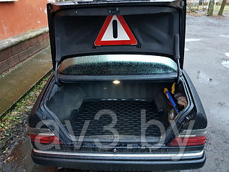 Коврик в багажник Mercedes-Benz E W124 (84-97) седан [72536] (Aileron)
