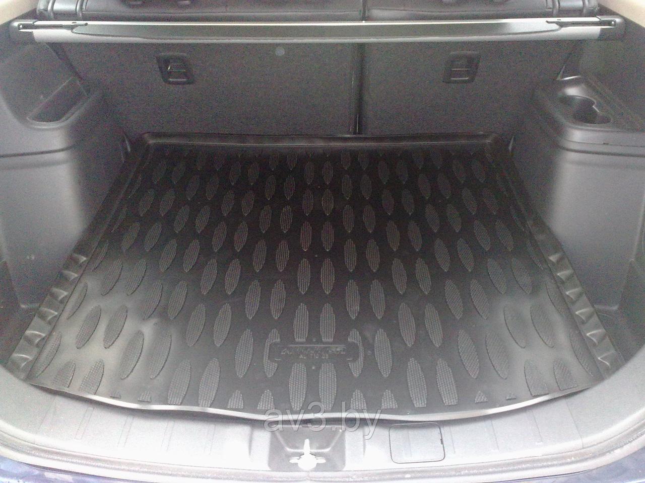 Коврик в багажник Mitsubishi Outlander 2012-, компл. с органайзером (Aileron)