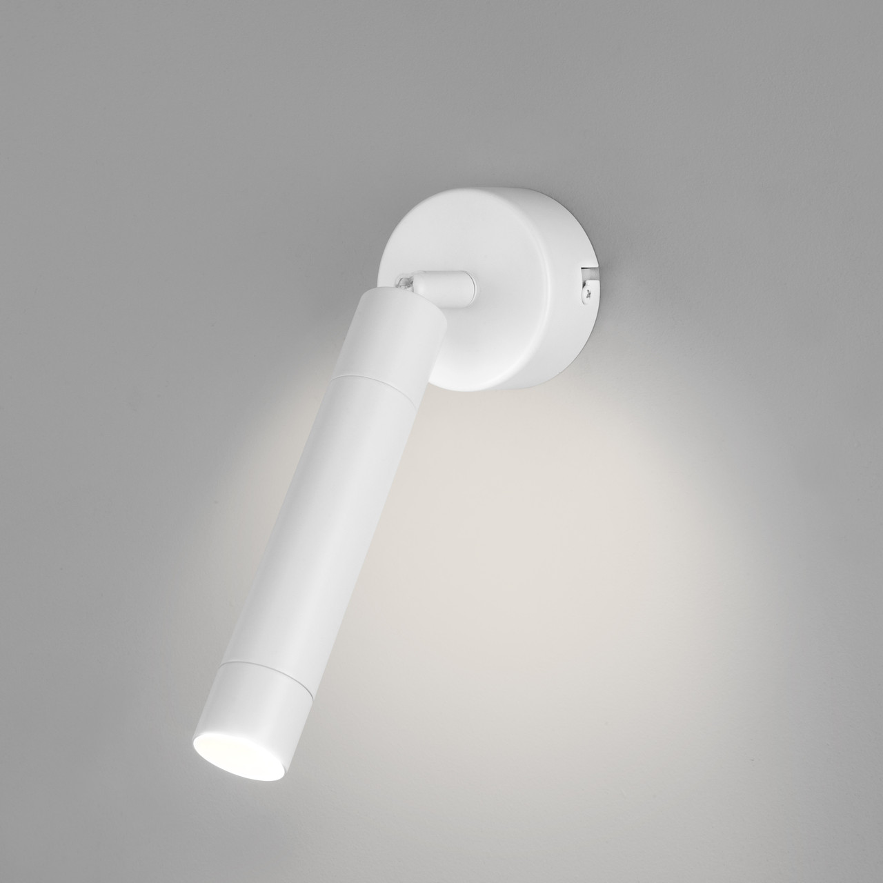 Настенно-потолочный светодиодный светильник 20084/1 LED белый Strong Eurosvet - фото 3 - id-p124554503