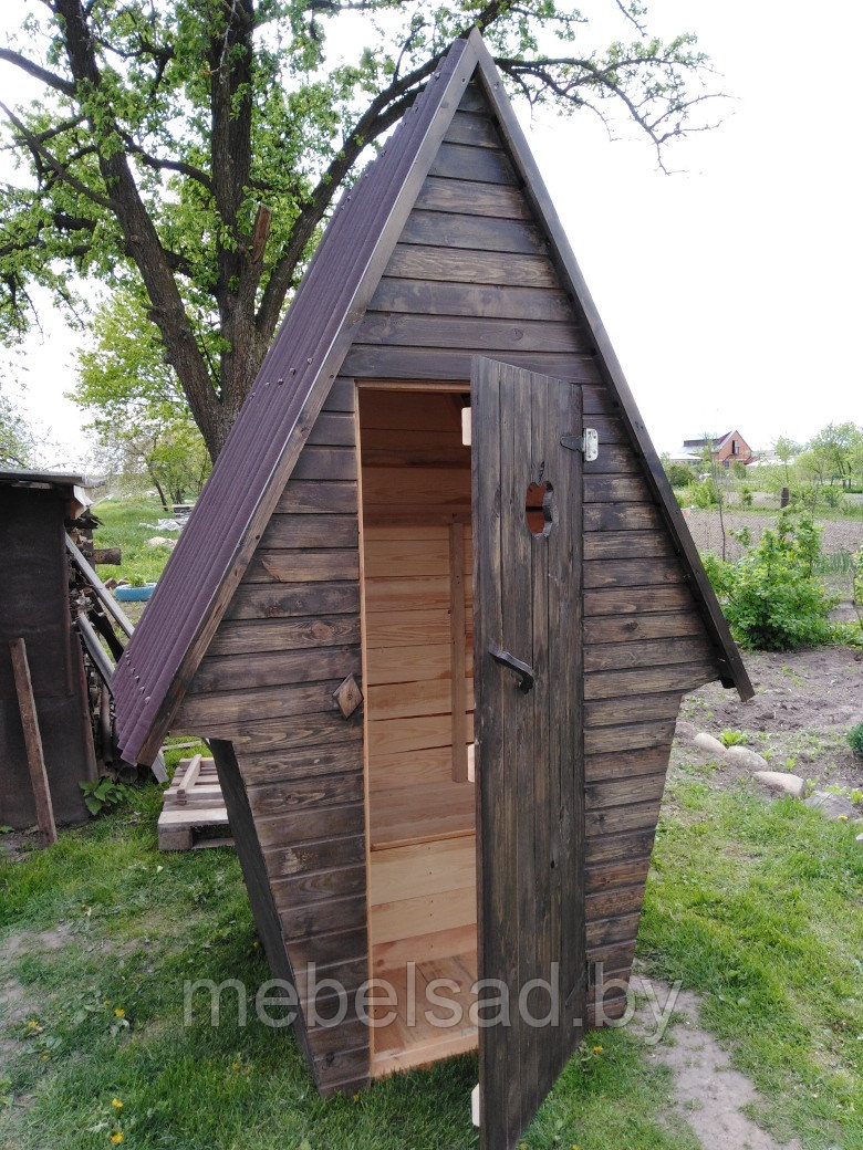 Туалет дачный деревянный "Терем №1" из имитации бруса - фото 9 - id-p123615915