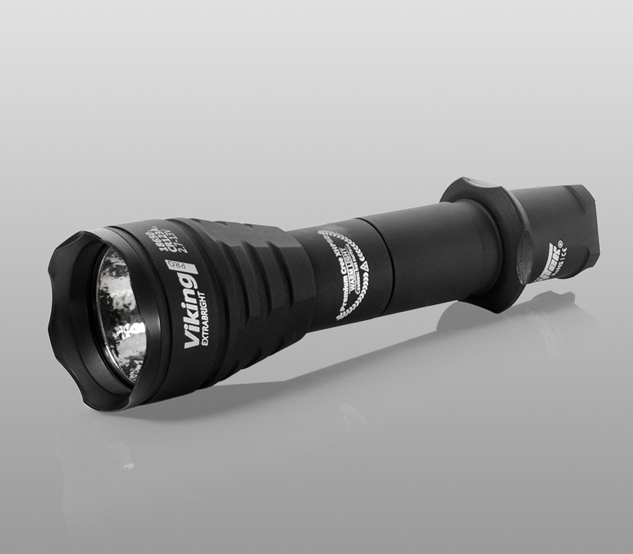 Тактический фонарь Armytek Viking Pro (тёплый свет) - фото 1 - id-p124691438