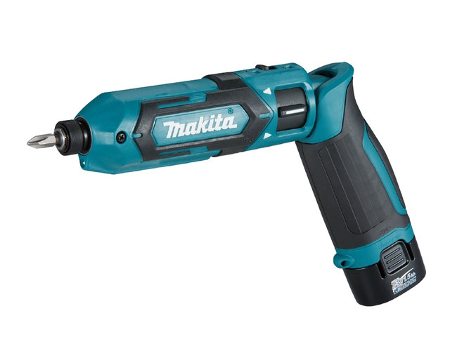 Аккум. шуруповерт MAKITA TD 022 DSE в сумке+ аксессуары