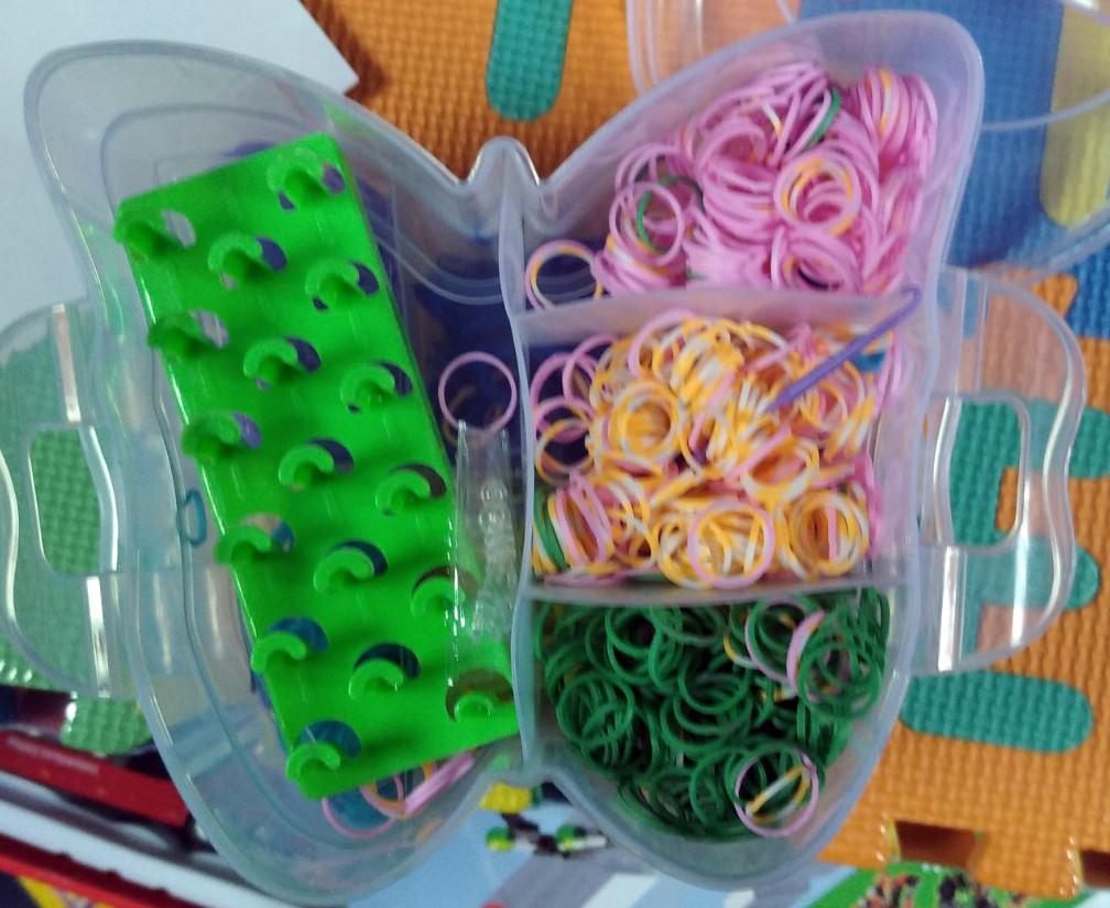 Набор резинок бабочка rainbow loom для плетения браслетов 4200 резинок - фото 3 - id-p124967706
