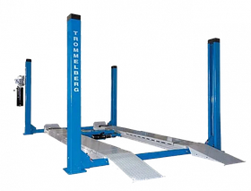 Установка четырёхстоечного автоподъёмника