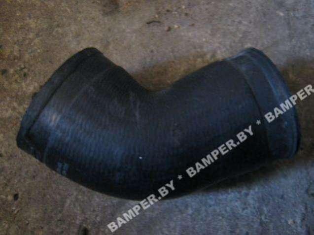 Патрубок интеркулера 1K0145838AG Volkswagen Passat B6, Фольксваген Пассат Б6 2005-2010 гг.в.