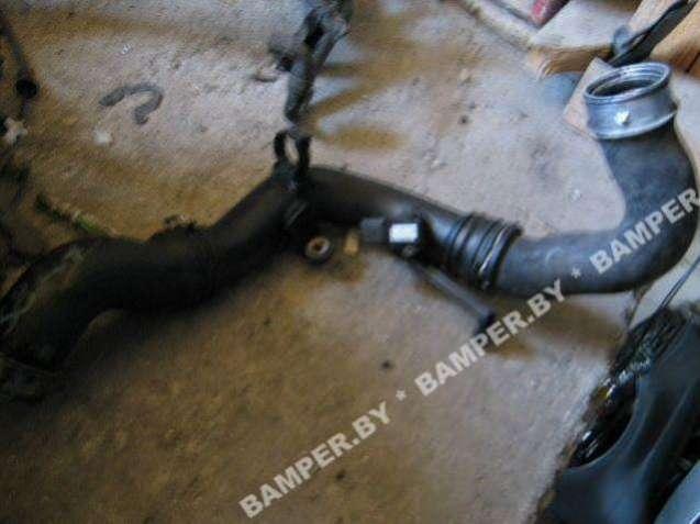 Патрубок 3C0145770C Volkswagen Passat B6, Фольксваген Пассат Б6 2005-2010 гг.в.