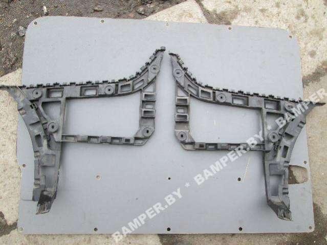Кронштейн заднего бампера 5C6807394, 5C6807393 Volkswagen Jetta 6, Фольксваген Джетта 6 2011-2016 гг.в.