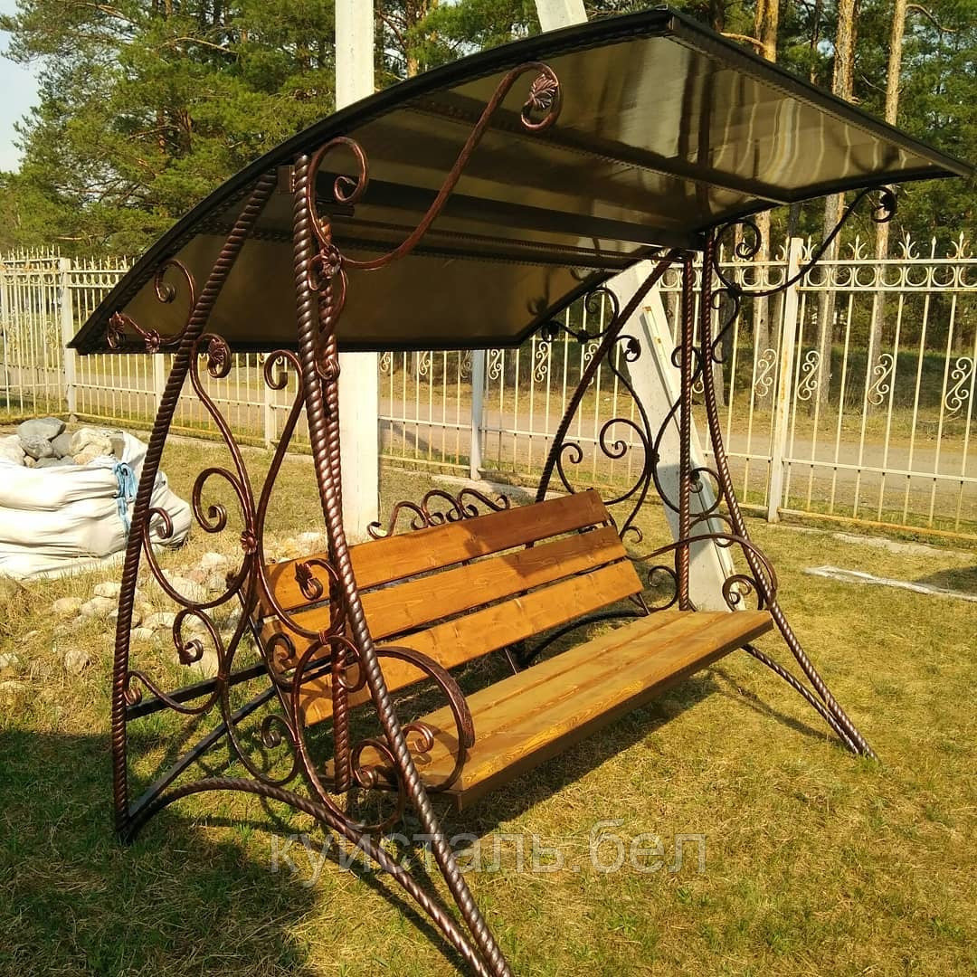 Качели кованые садовые