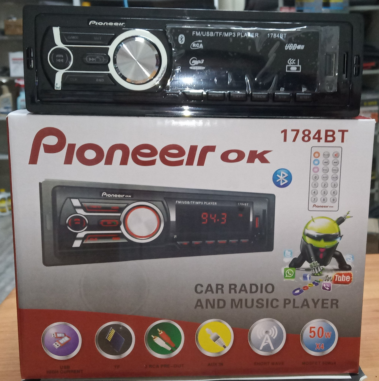 Встроенный Bluetooth + USB/SD/AUX/FM - Автомобильная магнитола Pioneeirok 1784BT - фото 1 - id-p126748538