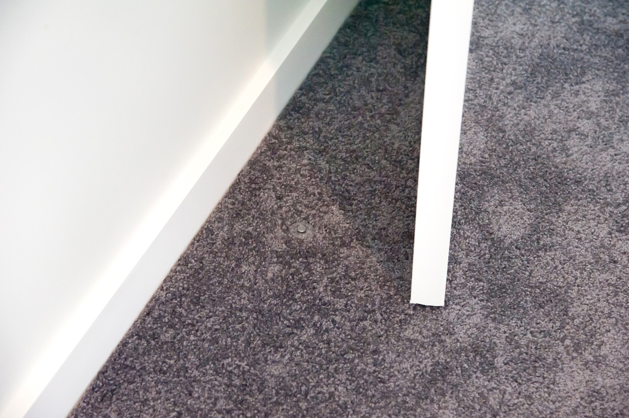 Упор магнитный автоматический скрытый FANTOM PREMIUM прозрачный (ID ...