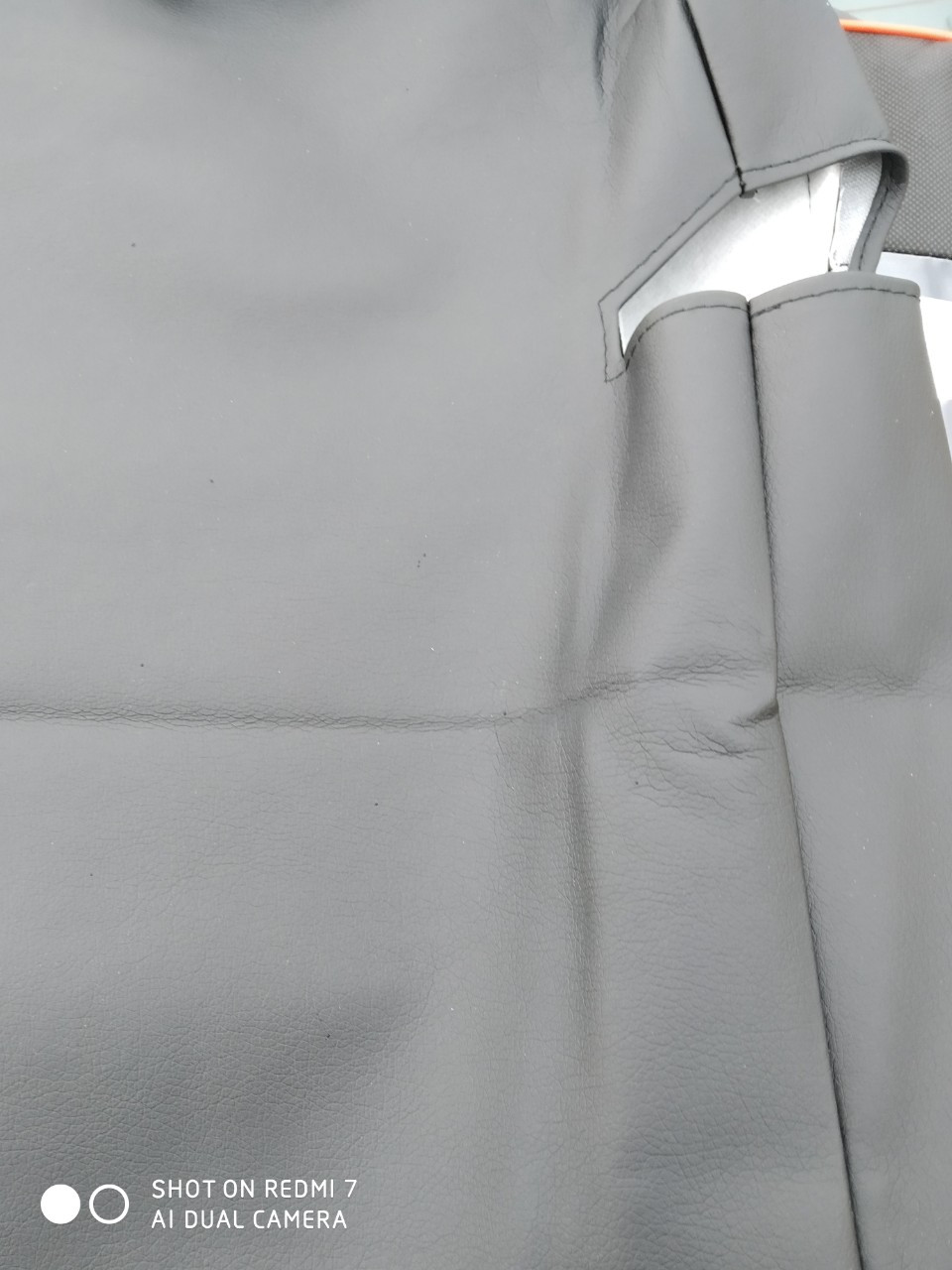 Чехлы экокожа на Рено Логан II 2014- , черно/серые - фото 3 - id-p127759088