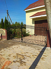 Ворота с декоративной ковкой №23