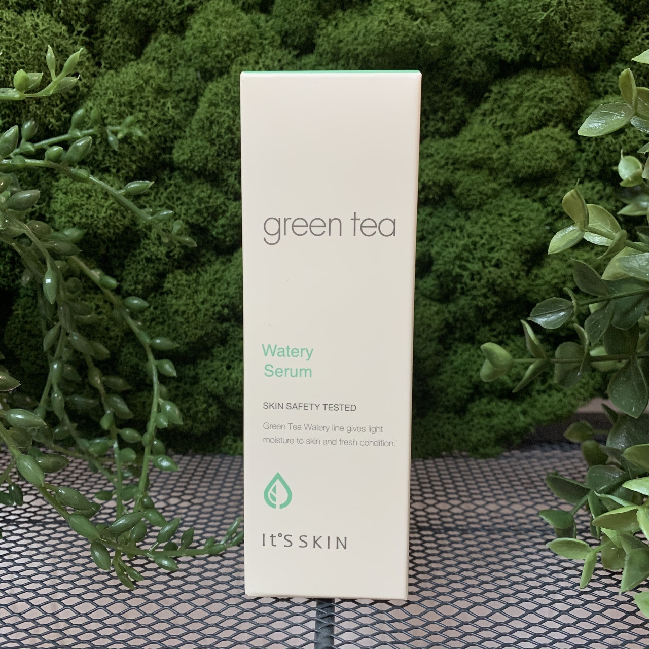 Сыворотка для лица увлажняющая с экстрактом зеленого чая It's Skin Green Tea Watery Serum, 40 мл - фото 2 - id-p128279103