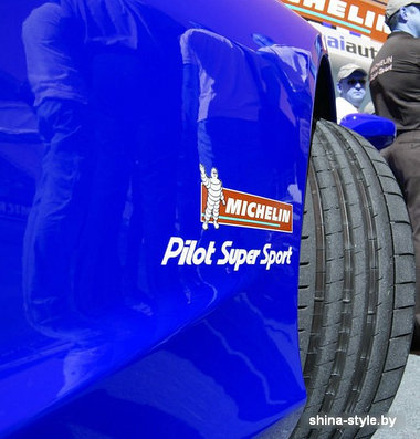 Michelin Pilot Super Sport 295/35R19 104Y, фото 3