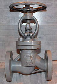 Клапан (вентиль) запорный стальной фланцевый Ру40 15с22нж