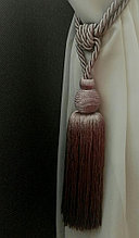 Кисть средняя серого теплого цвета для штор и гардин цвет М65