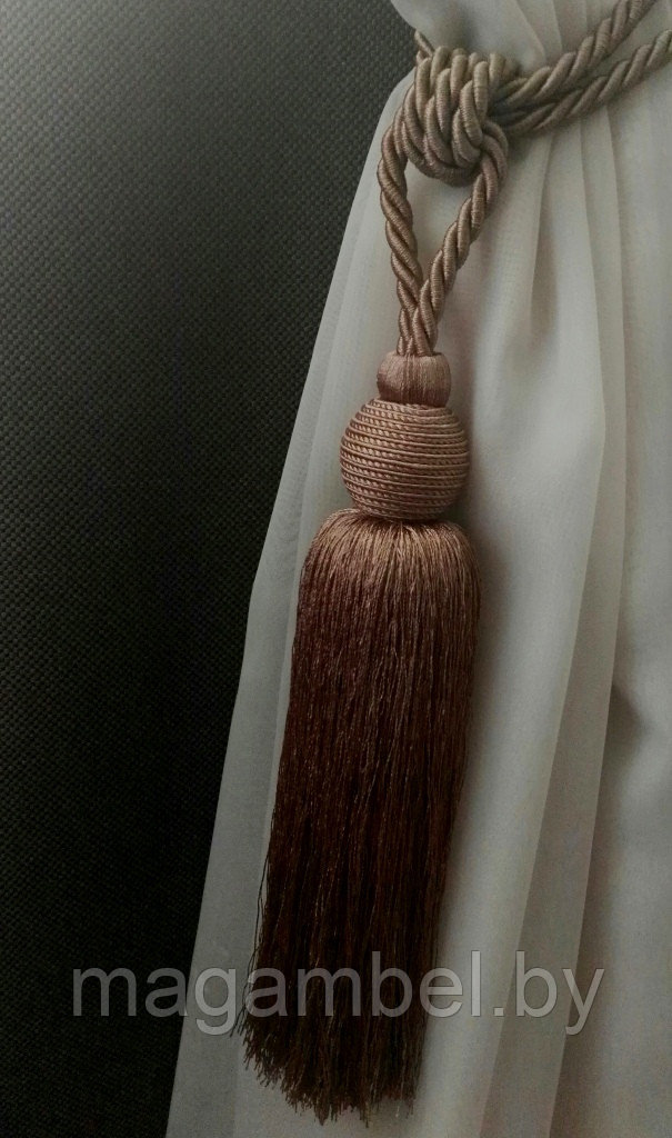 Кисть средняя кофейная для штор и гардин цвет М7