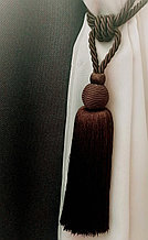 Кисть средняя темно-коричневая для штор и гардин цвет М10