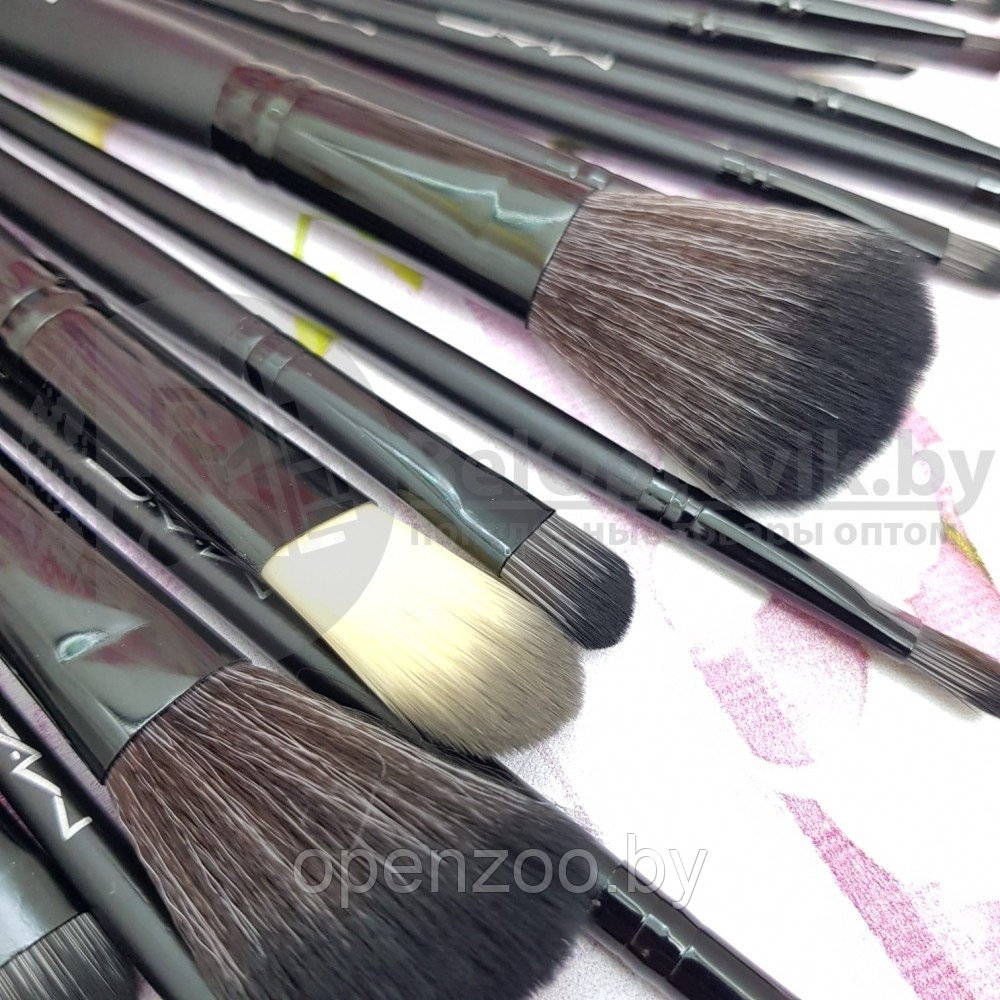Набор кистей для макияжа MAC в сумочке - органайзере, 24 кисти - фото 2 - id-p118967520