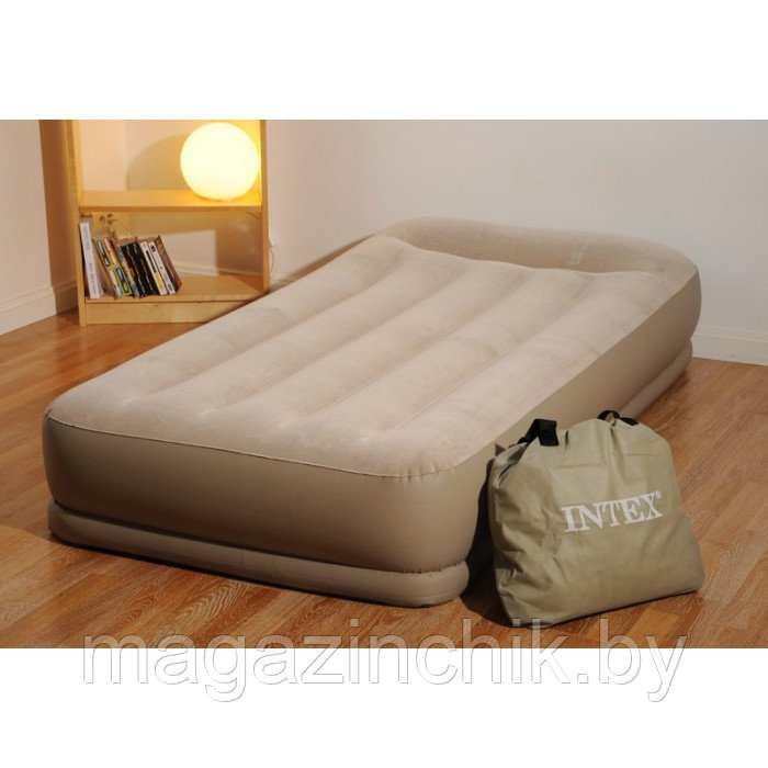 Надувная односпальная кровать Интекс Intex 67742 с подголовником 99*191*38 см со встроенным электронасосом - фото 1 - id-p8997051