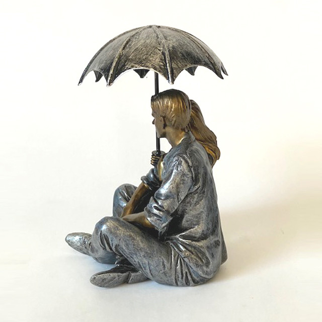 Фигура интерьерная Пара под зонтом сидящая - фото 4 - id-p129939693