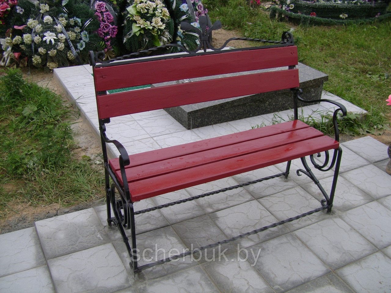 Оградки, столы и скамейки на кладбище, ритуальные ограждения - фото 1 - id-p9106546