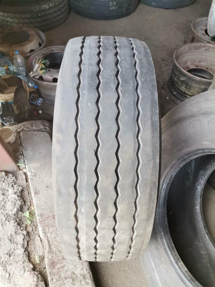 Шина грузовая б/у Michelin XTE 3 385/65 R22,5, прицепная ось, 1 шт.