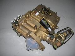 Топливный насос 50010882 , МКСМ-800 (ZETOR)