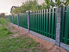 Забор на сборном фундаменте под ключ (металлоштакетник RAL 6005, двойная зашивка, декоративные столбы), фото 7