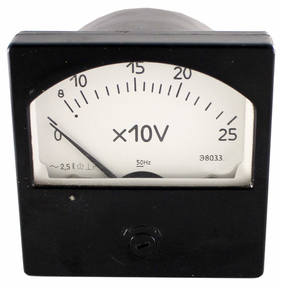 Вольтметр щитовой ц42702. Вольтметр переменного напряжения. Вольтметр цифровой 220в. Амперметр двухпредельный лабораторный. Амперметр eq72 150/5а, deif.