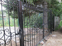 Забор металлический с ковкой модель 107