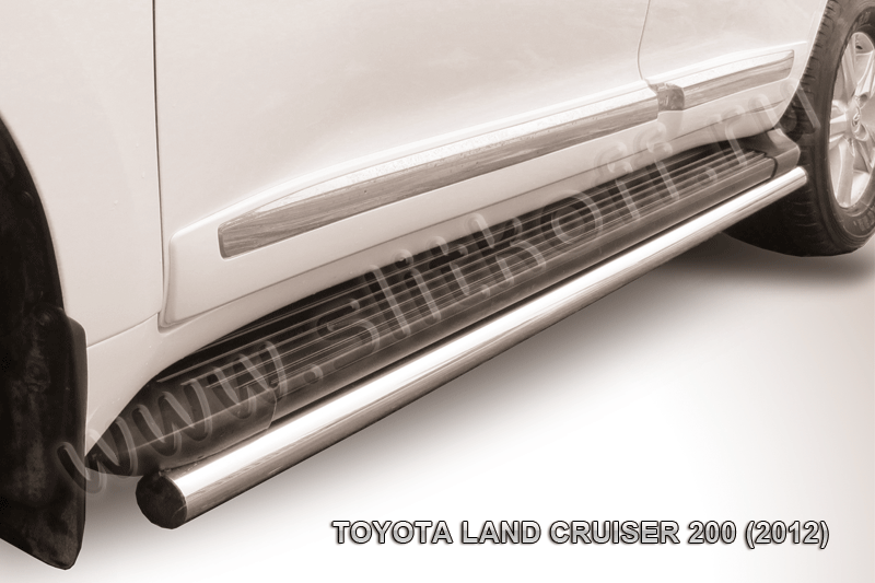 Защита штатного порога d57 Toyota Land Cruiser 200 (2012)