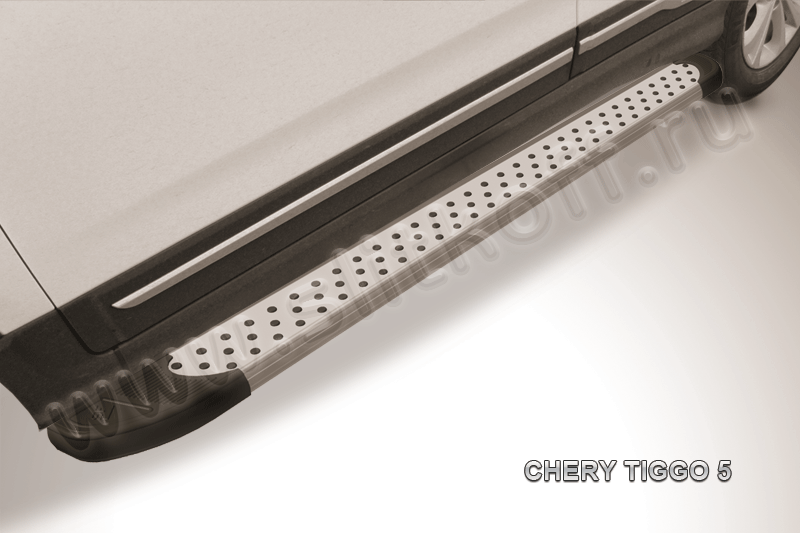 Пороги алюминиевые "Standart Silver" на Chery Tiggo 5 - фото 1 - id-p131425146